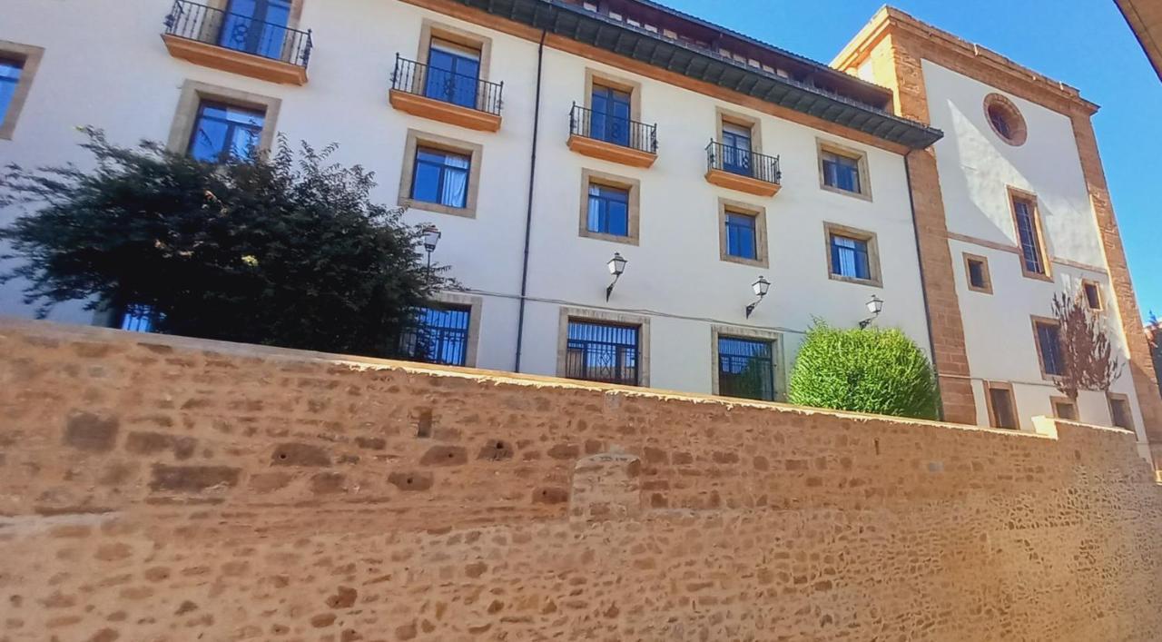Nuevo-casco Historico-parking Gratuito. Appartement Oviedo